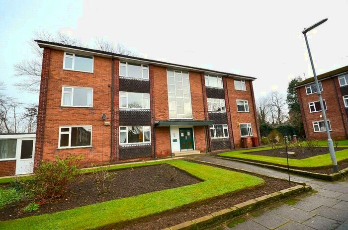 2 Bedroom Apartment To Rent In Barlow Moor Court, Barlow Moor Road, Didsbury, Manchester, M20