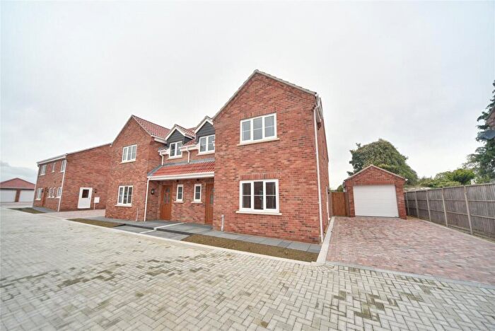 3 Bedroom Semi-Detached House To Rent In Skye Gardens, Feltwell, Thetford, IP26