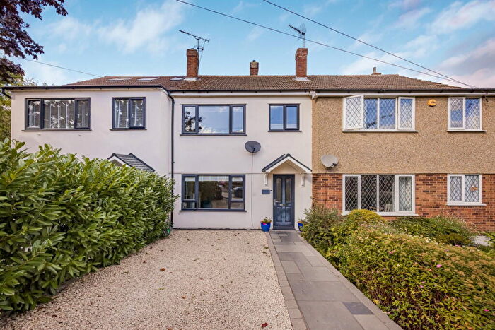 3 Bedroom Terraced House For Sale In The Gardens, Doddinghurst, Brentwood, CM15