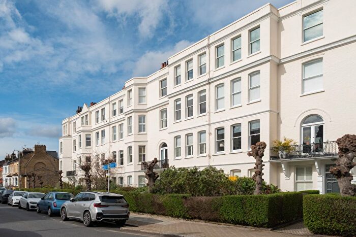 2 Bedroom Property For Sale In Disraeli Gardens, East Putney, SW15
