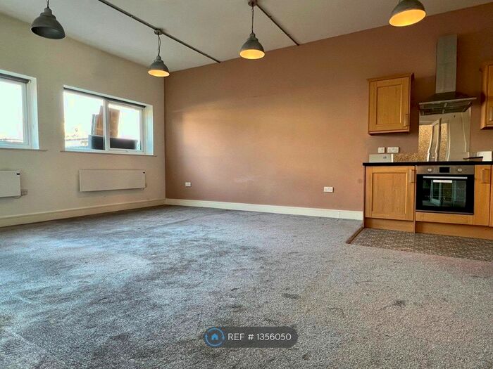 Studio To Rent In Halfway Street, Sidcup, DA15