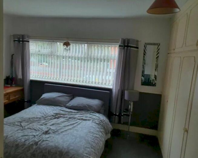 2 Bedroom Semi-Detached House To Rent In Wintringham Road, Grimsby, DN32