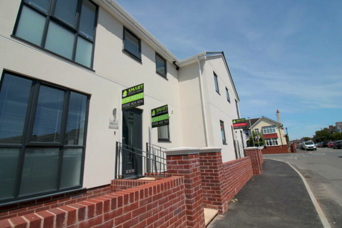 2 Bedroom Flat To Rent In Mill Lane, Alphington, EX2