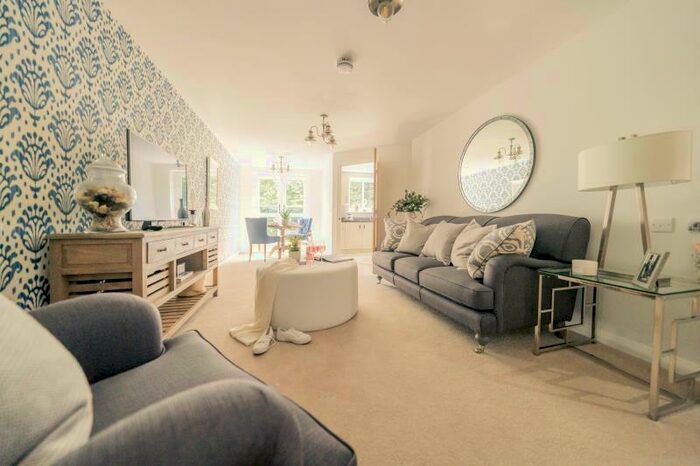 1 Bedroom Retirement Property To Rent In Burlington Gardens, Leyland, Lancashire, PR25