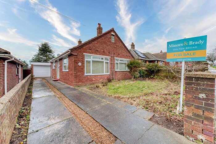 2 Bedroom Detached Bungalow For Sale In Sharon Drive, Lowestoft, NR32