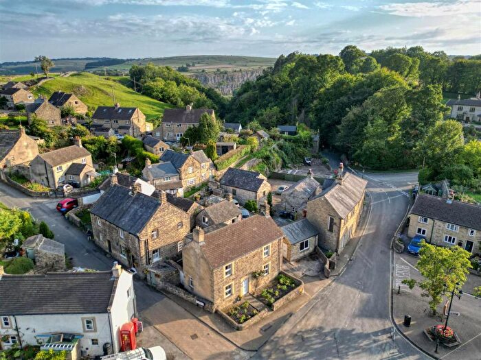 3 Bedroom Detached House For Sale In The Causeway, Eyam, Hope Valley, S32
