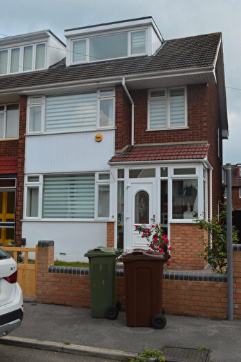 4 Bedroom Town House To Rent In Romford, Essex, RM6