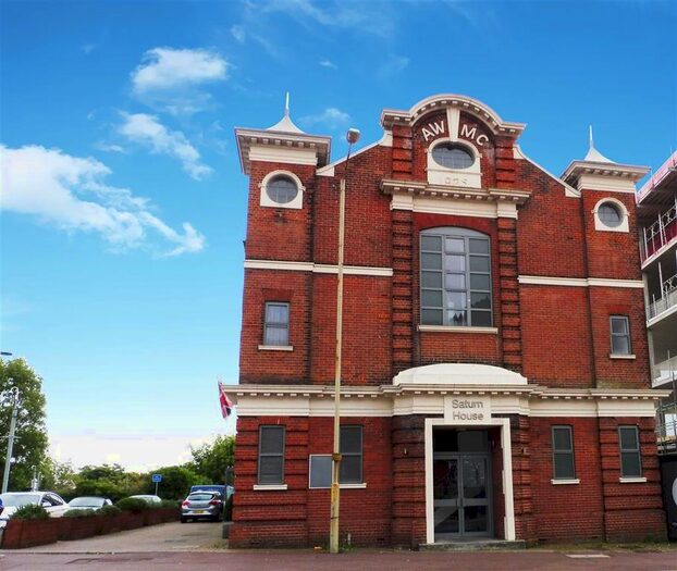 1 Bedroom Flat To Rent In Station Road, Ashford, TN23