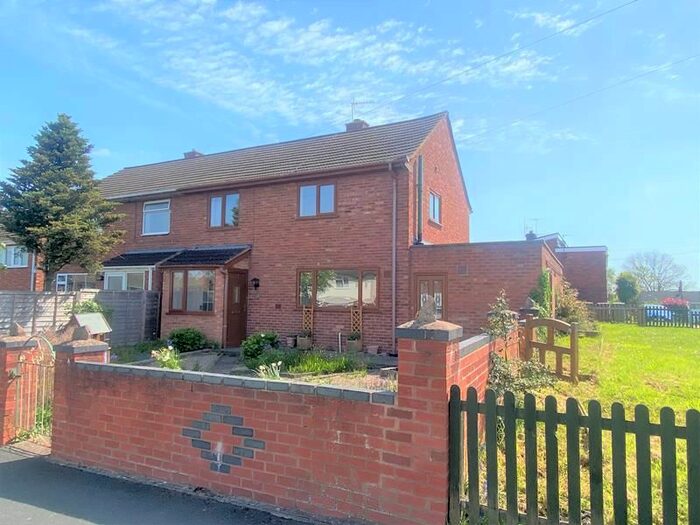 3 Bedroom Semi-Detached House To Rent In Knapp Way, Malvern, Worcestershire, WR14