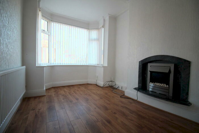 3 Bedroom Terraced House To Rent In Abbotsford Road, FY3