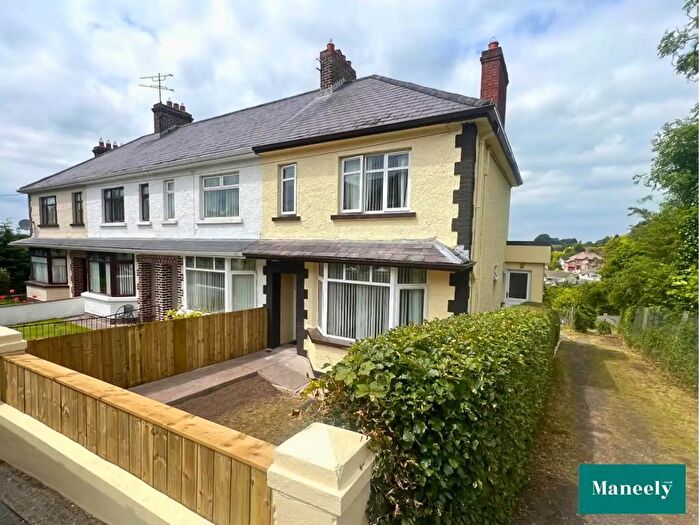 3 Bedroom End TownHouse For Sale In Union Place, Dungannon, BT70