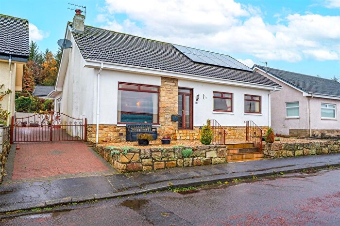 3 Bedroom Detached Bungalow For Sale In Lochknowe Street, Braidwood, Carluke, ML8