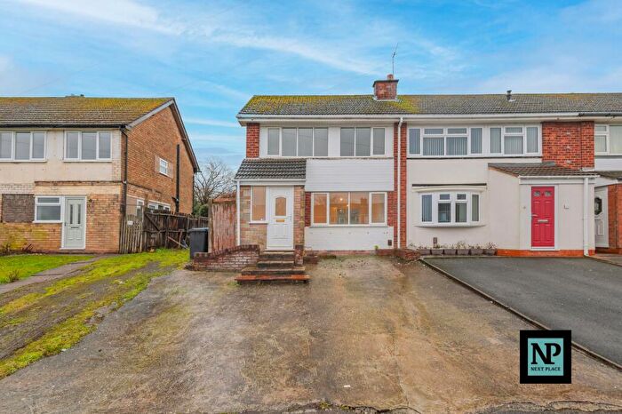 3 Bedroom Terraced House To Rent In Highcliffe Road, Tamworth, B77