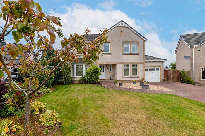 4 Bedroom Property For Sale In Nethy Place, Abernethy, Perth, PH2