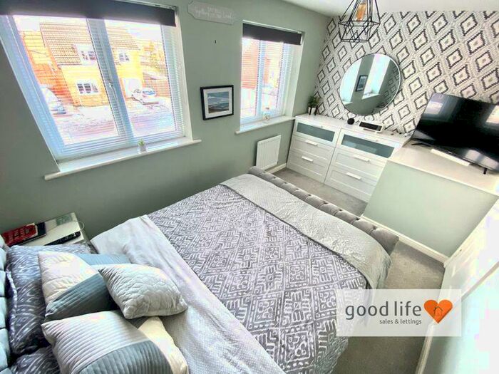 3 Bedroom Semi-Detached House For Sale In Fordfield Road, Ford Estate, Sunderland, SR4