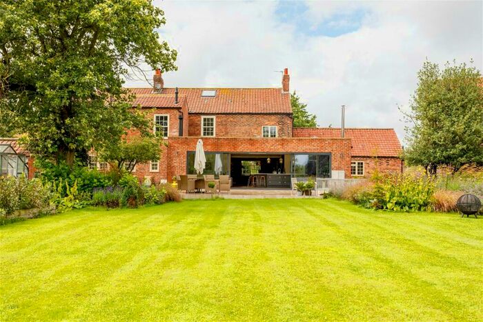 5 Bedroom Detached House For Sale In Flaxby, Knaresborough, HG5