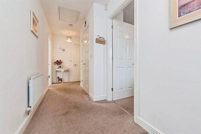 2 Bedroom Semi-detached Bungalow For Sale In Gregory Gardens, Hartlepool, TS25