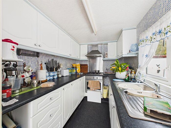 2 Bedroom Park Home For Sale In Seaholme Road, Mablethorpe, LN12