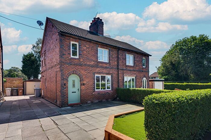 3 Bedroom Semi-Detached House For Sale In Sandy Lane, Winterley, CW11