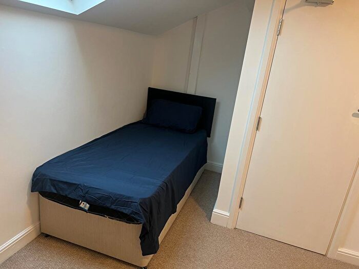 1 Bedroom Property To Rent In Woodhouse Road, Mansfield Woodhouse, NG18