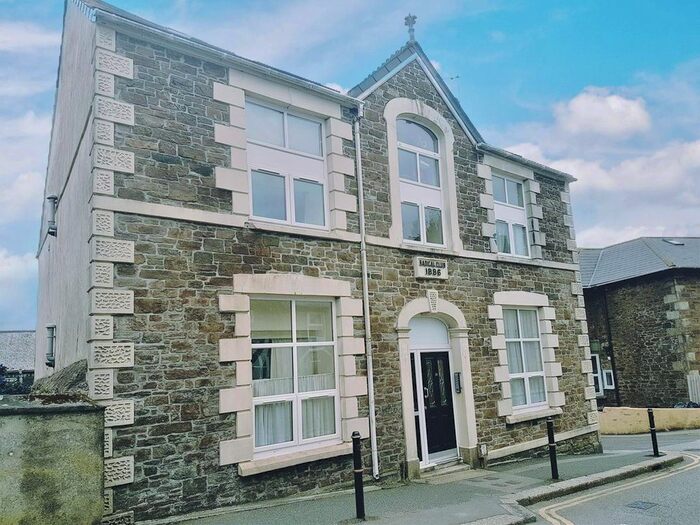 1 Bedroom Flat To Rent In Green Lane, Redruth, TR15