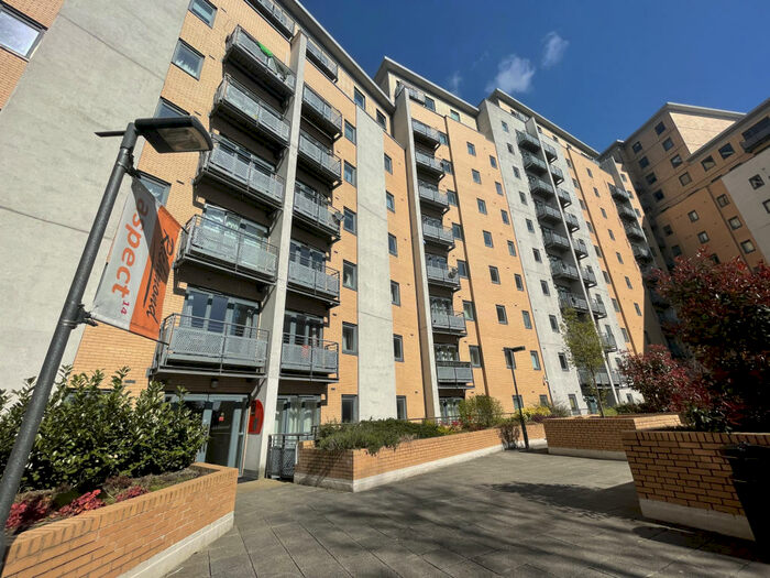 2 Bedroom Apartment To Rent In Aspect, Elmwood Lane, Leeds, West Yorkshire, LS2
