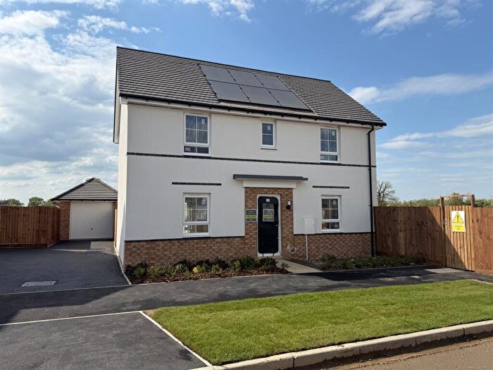 4 Bedroom Detached House For Sale In Off Banbury Road, Upper Lighthorne, Leamington Spa * Perfect For Jaguar Land Rover *, CV33