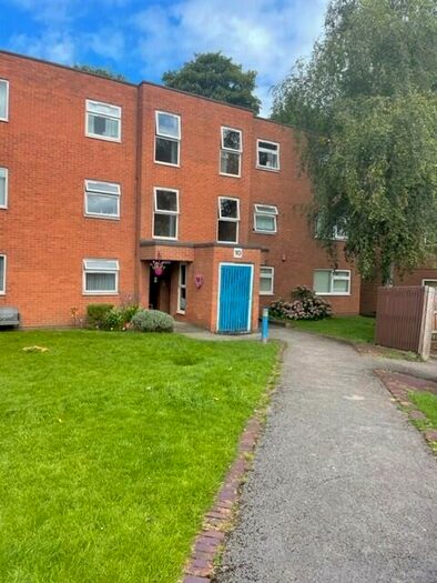 2 Bedroom Flat To Rent In Frensham Way, Birmingham, B17