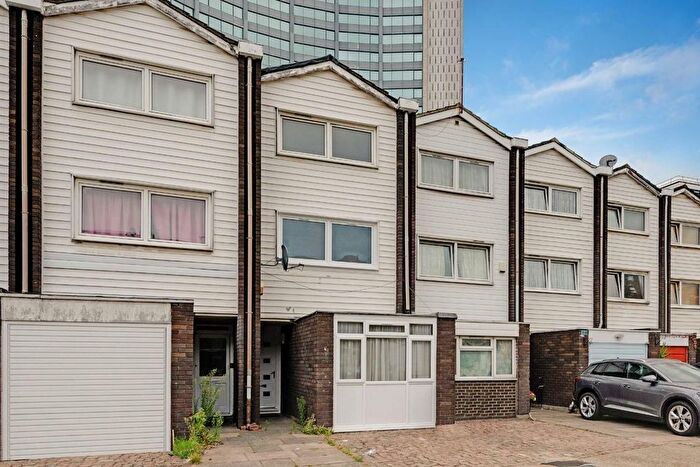 4 Bedroom Property For Sale In Aisgill Avenue, West Kensington, W14