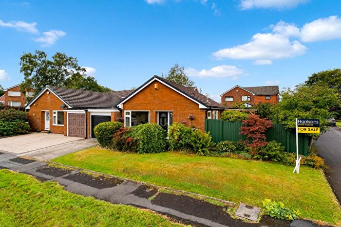 2 Bedroom Bungalow For Sale In The Walkway, Bolton, BL3