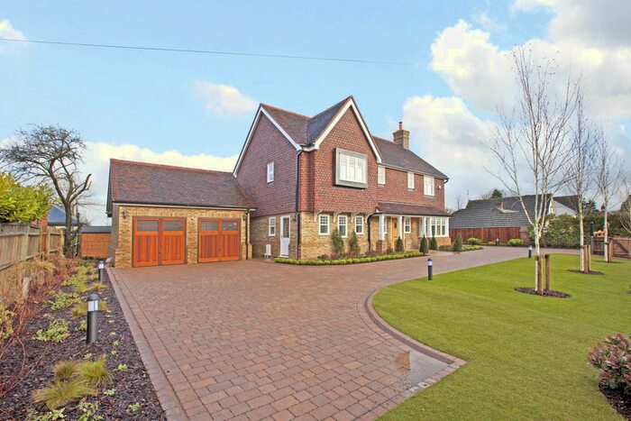 5 Bedroom Detached House To Rent In Lovel Road, Winkfield, Windsor, SL4