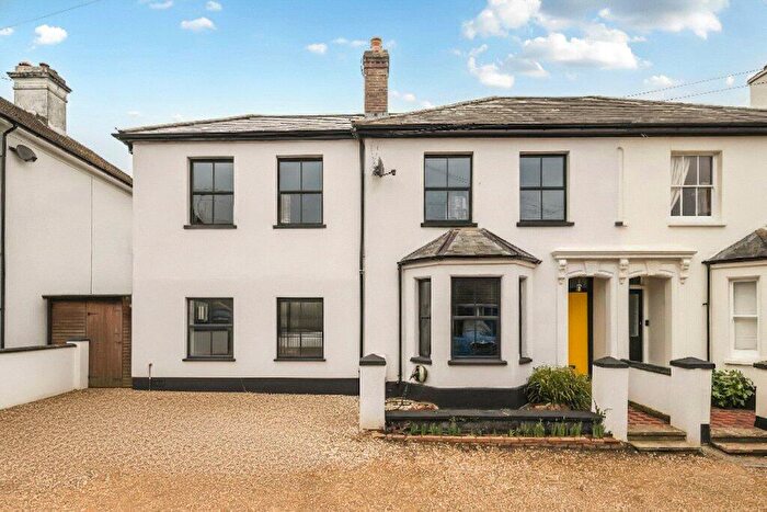 4 Bedroom Semi Detached House For Sale In West End Grove, Farnham, Surrey, GU9
