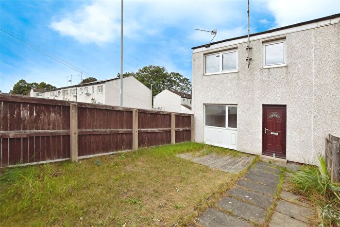 3 Bedroom End Of Terrace House For Sale In Balmoral Chase, Leeds, West Yorkshire, LS10