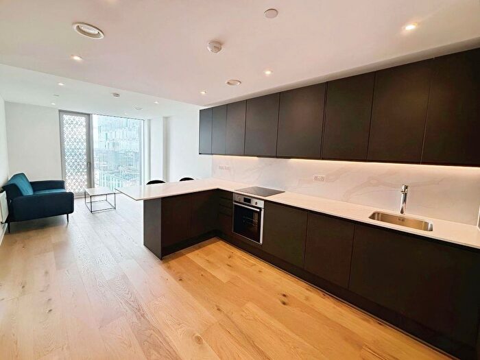 1 Bedroom Flat To Rent In Viadux, Manchester, M1