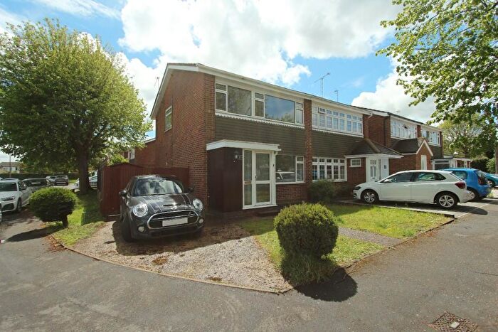 3 Bedroom Semi Detached House For Sale In Granville Gardens, Hoddesdon, Hertfordshire, EN11