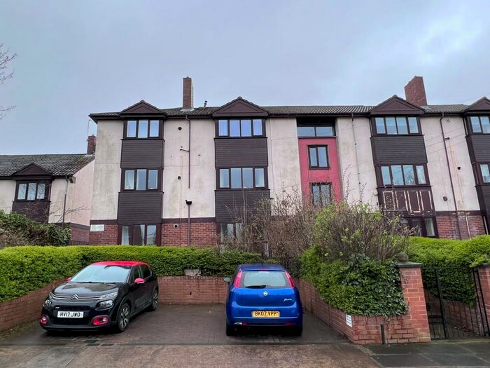 2 Bedroom Apartment To Rent In Castle Green, Sunderland, SR3