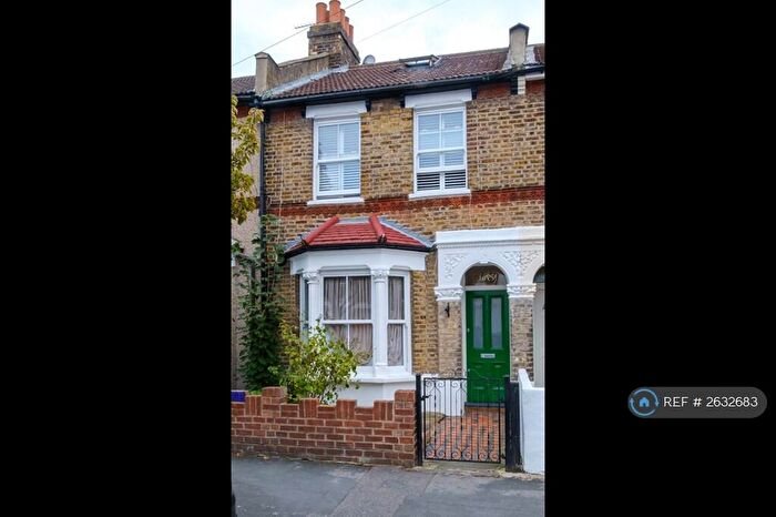3 Bedroom Terraced House To Rent In Charnwood Road, London, SE25