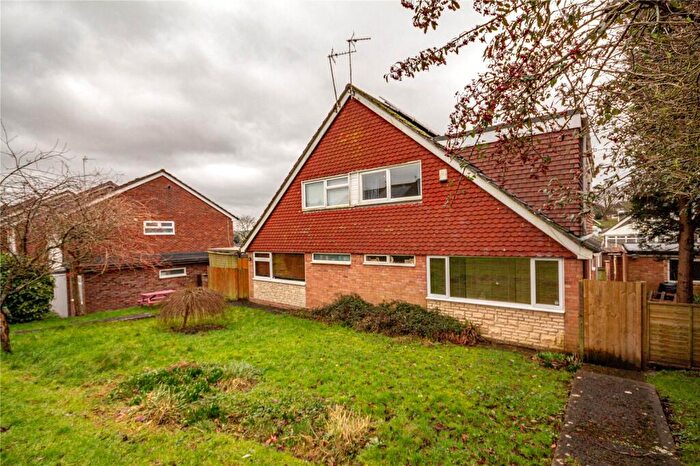 3 Bedroom Semi-Detached House For Sale In Cedar Way, Pucklechurch, Bristol, Gloucestershire, BS16