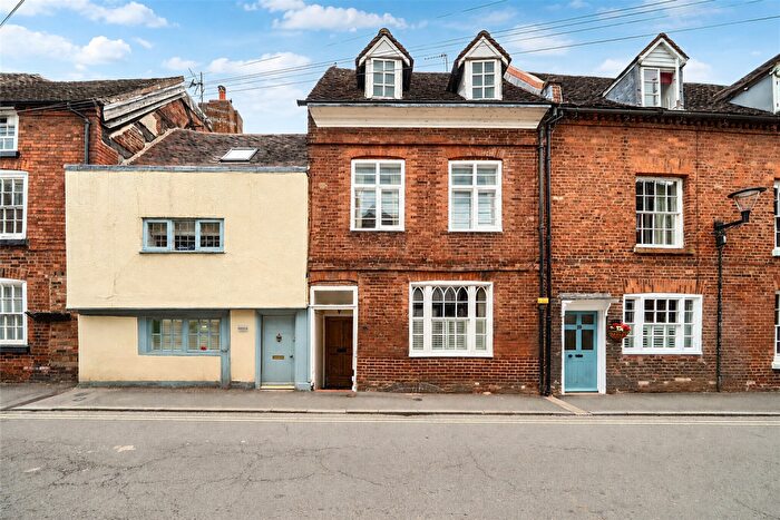 3 Bedroom Terraced House For Sale In High Street, Bewdley, Worcestershire, DY12
