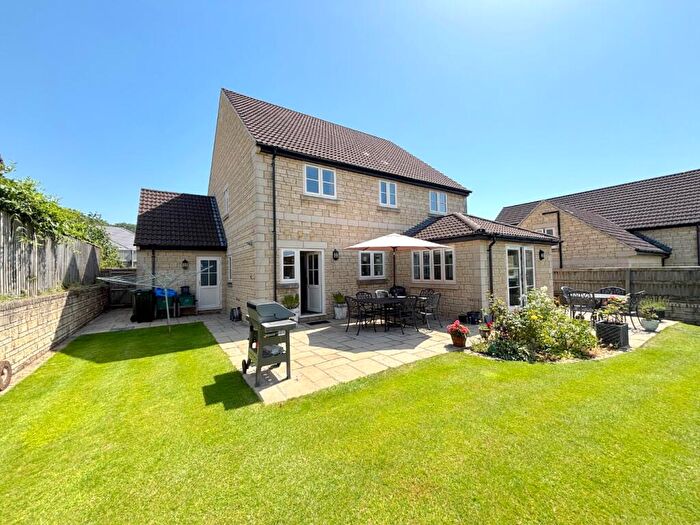 4 Bedroom Detached House For Sale In Peterside, Temple Cloud, Bristol, BS39