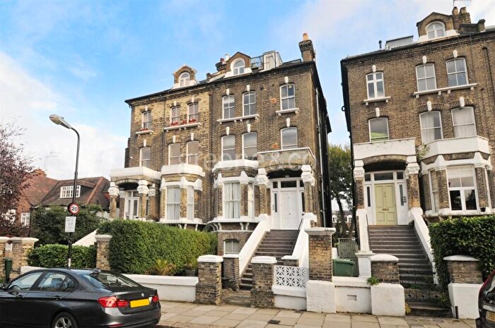1 Bedroom Flat To Rent In Lawn Road London, NW3