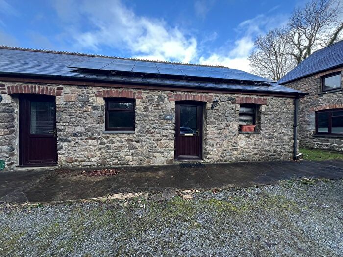 4 Bedroom Property To Rent In Whitland, Carmarthenshire, SA34