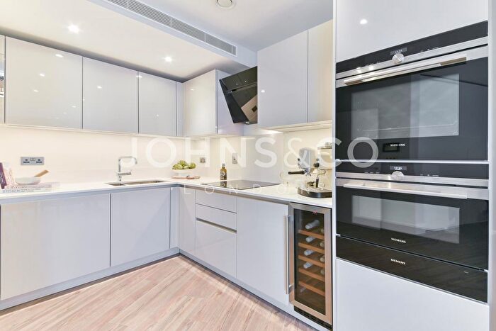 3 Bedroom Flat To Rent In Wiverton Tower, New Drum Street, E1