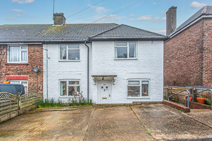 3 Bedroom Terraced House For Sale In Stapley Road, Hove, BN3