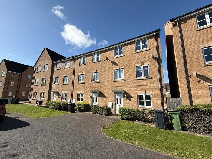1 Bedroom Flat To Rent In Hargate Way, Hampton Hargate, Peterborough, PE7