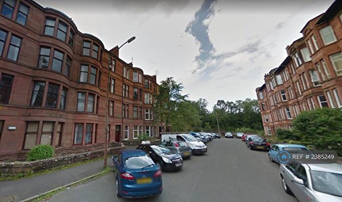 2 Bedroom Flat To Rent In Woodford Street, Glasgow, G41