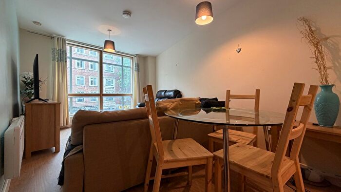 2 Bedroom Flat To Rent In Baldwin Street, Bristol, BS1