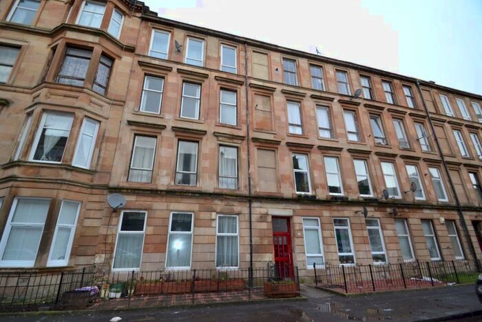 2 Bedroom Flat To Rent In Albert Road, Glasgow, G42