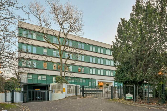 2 Bedroom Flat To Rent In Brunswick Road, Ealing, London, W5