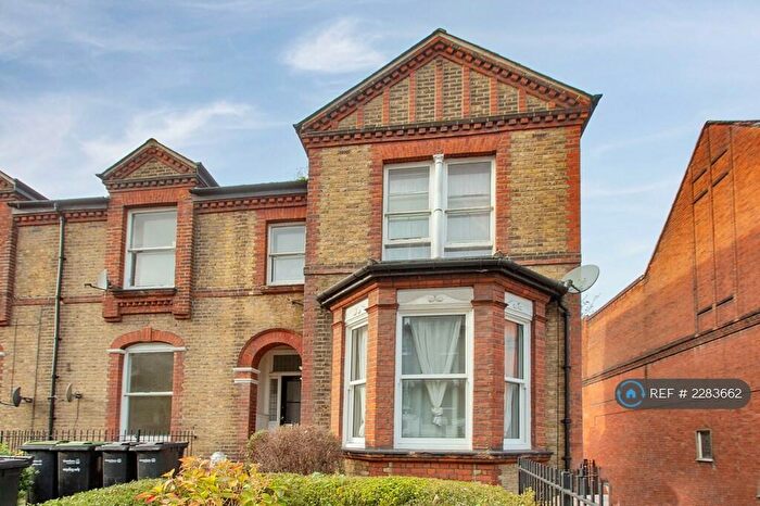 1 Bedroom Flat To Rent In Windmill Street, Gravesend, DA12